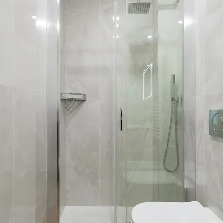 Apartment Azzo Gardino N9 Interno 4-2 *